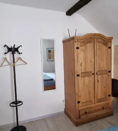 Grahl's Apartment